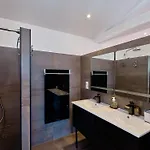 259 Mit Meerblick- Pool Und Jacuzzi By Interhome 別荘 *