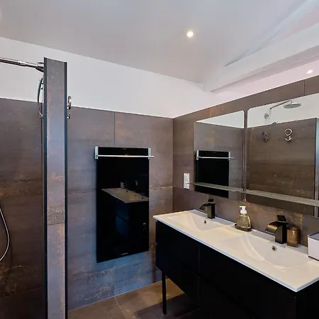 259 Mit Meerblick- Pool Und Jacuzzi By Interhome 度假居 *